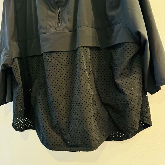 Without Walls Black Oversized Perforated Windbreaker Hoodie Jacket Size XS/S - Picture 7 of 7